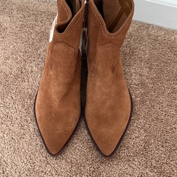 NEW Dolce Vita Senica Brown Suede Leather Cow Print Ankle Boots - Picture 5 of 10